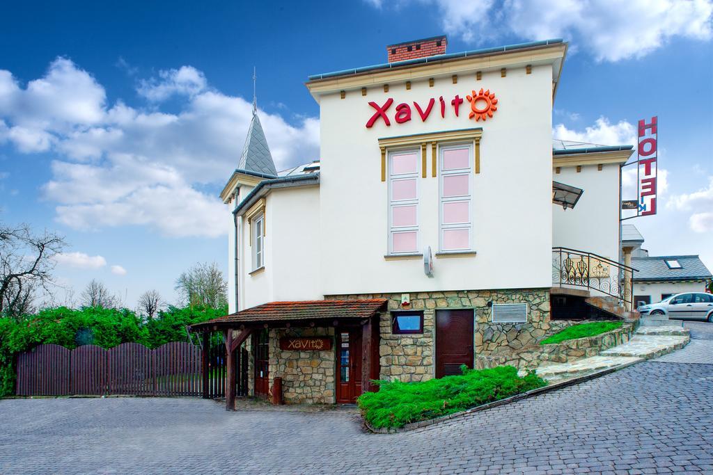 Xavito Acomodação com café da manhã Sanok Exterior foto